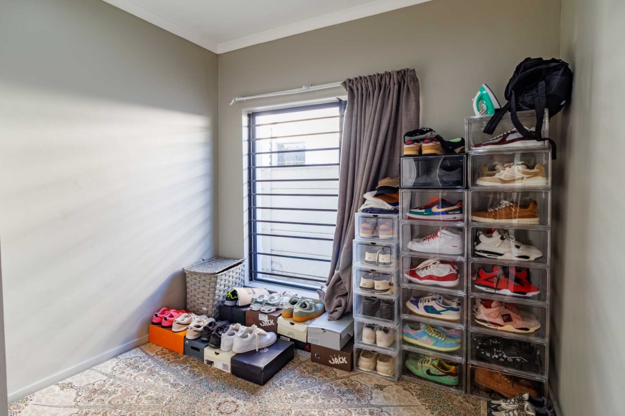 3 Bedroom Property for Sale in Parklands Western Cape